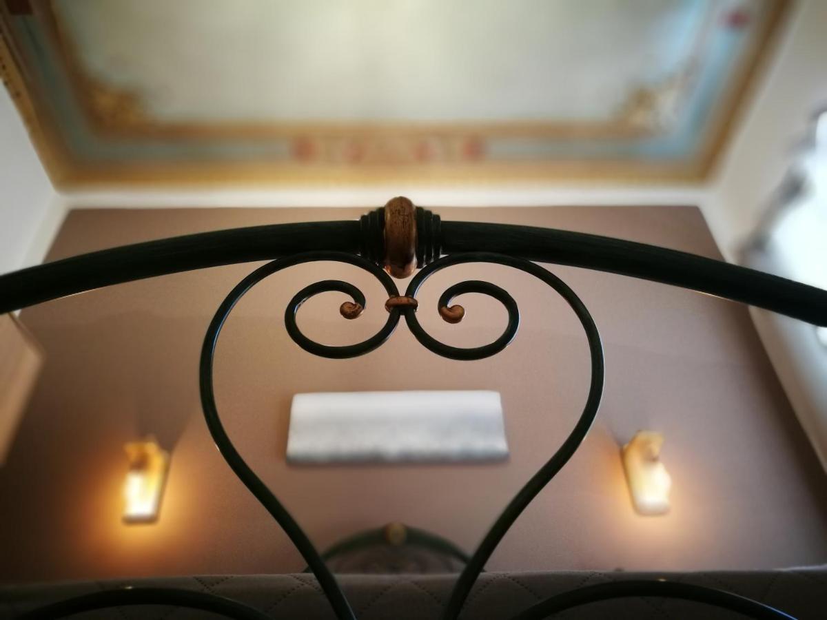 Bella Palermo Bed & Breakfast ภายนอก รูปภาพ